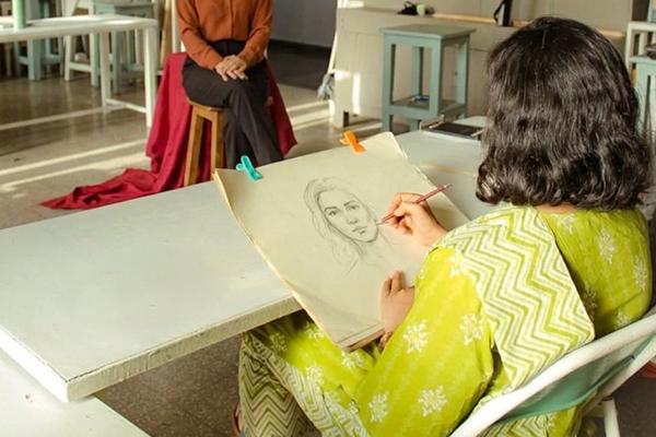 Drawing the Human Face: Step-by-Step Portrait Drawing